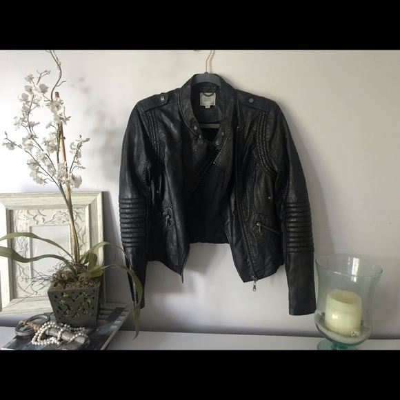 Black Swan Jackets & Blazers - NWOT Black Swan, size Medium